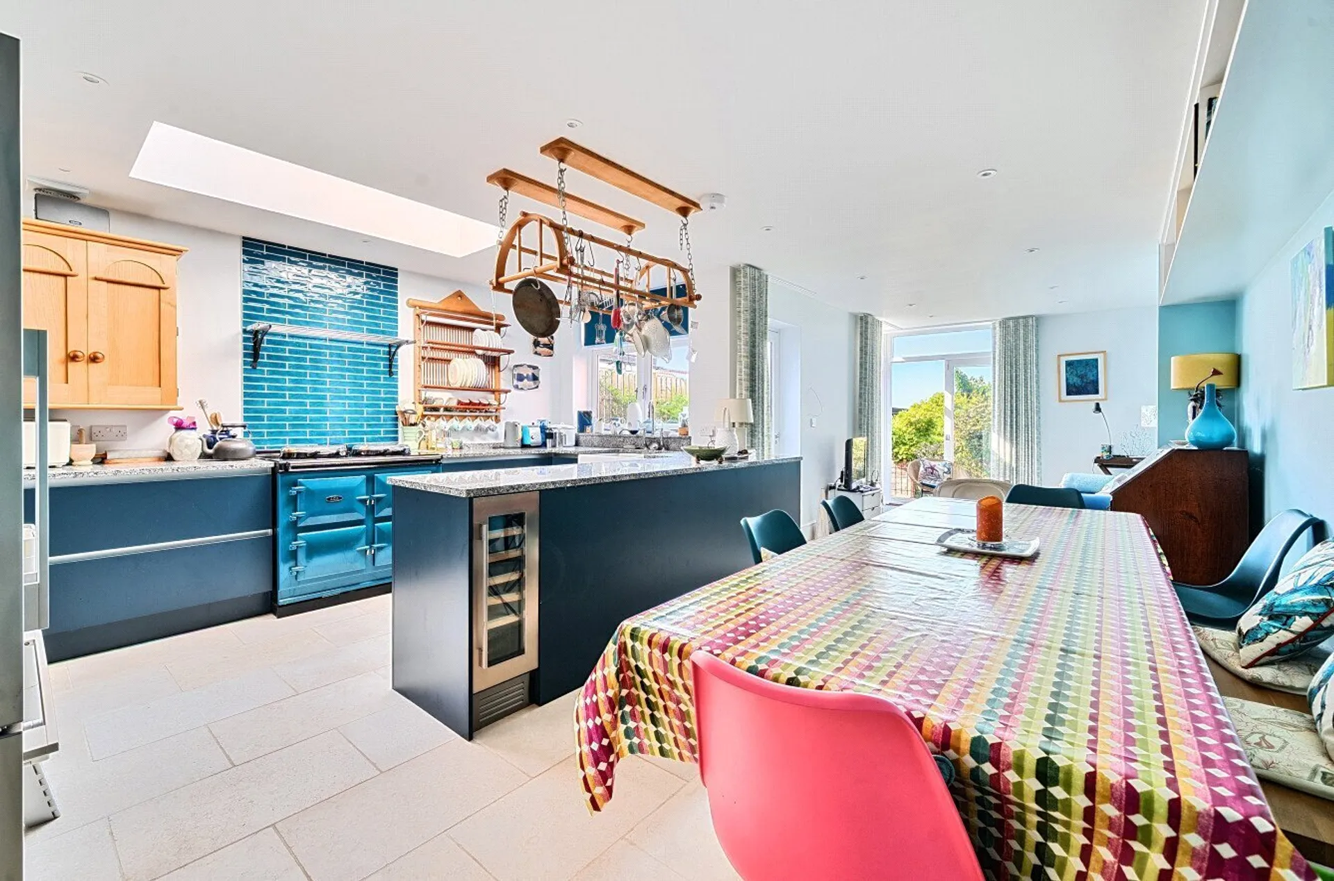 Property photo top 3