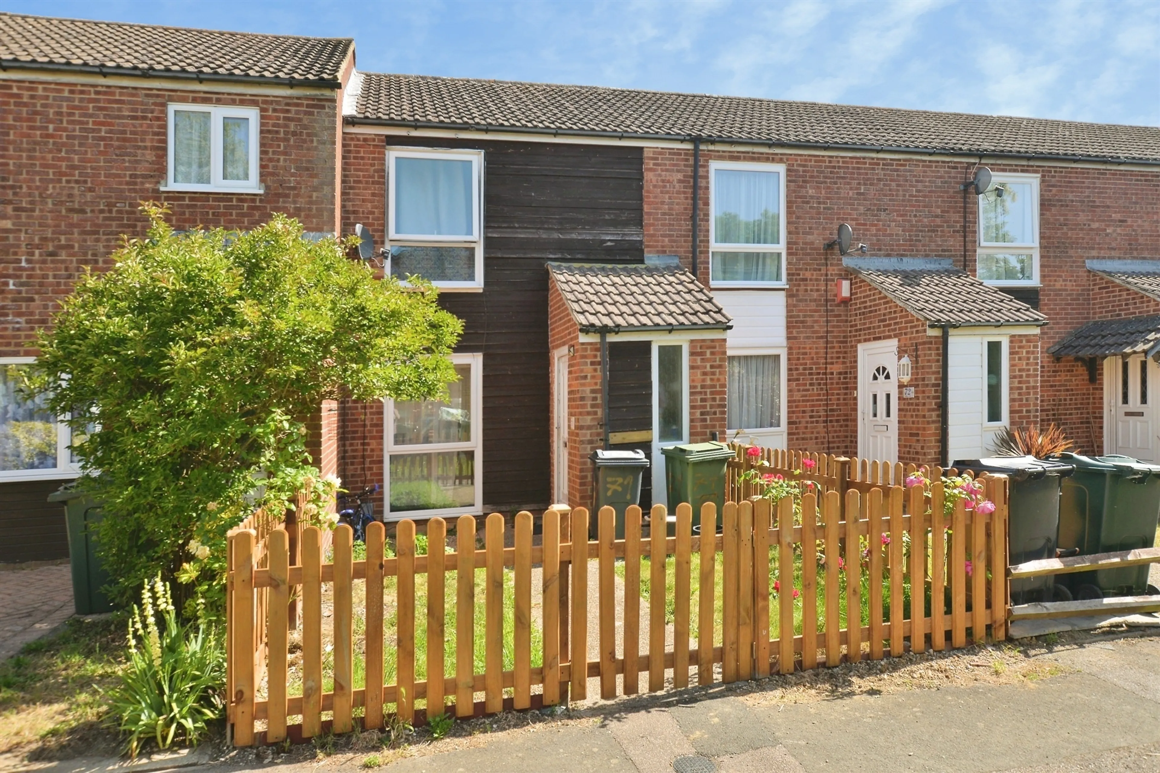 Property photo 0