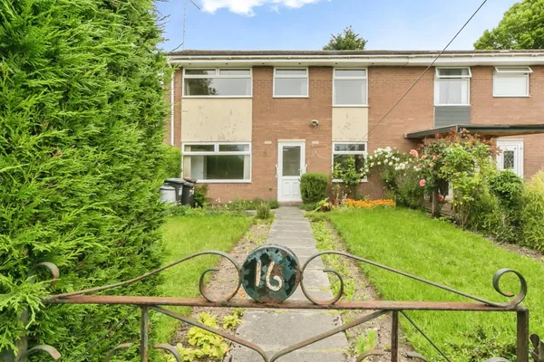 Crossway, Crewe, Cheshire, CW1