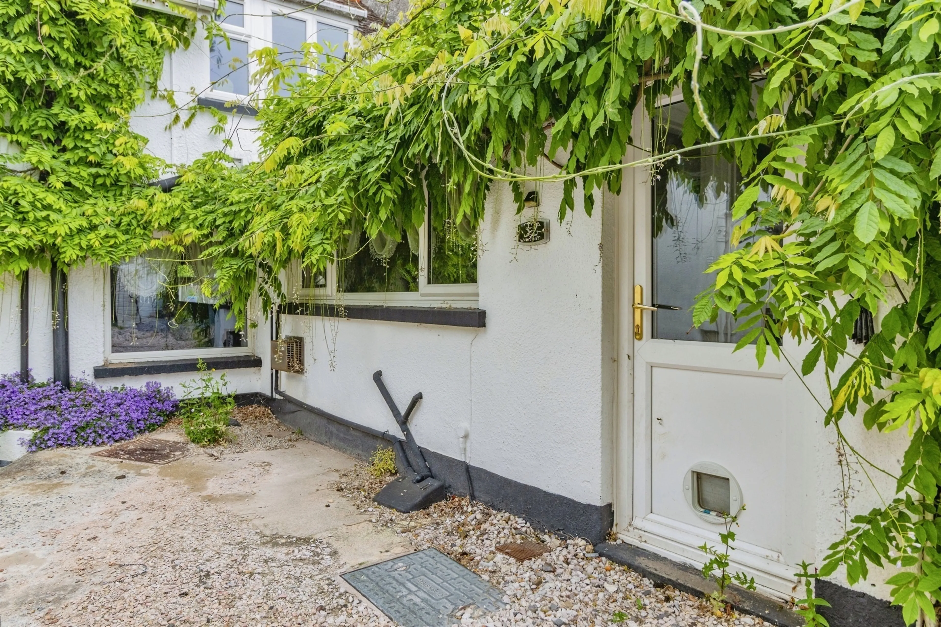 Property photo 28