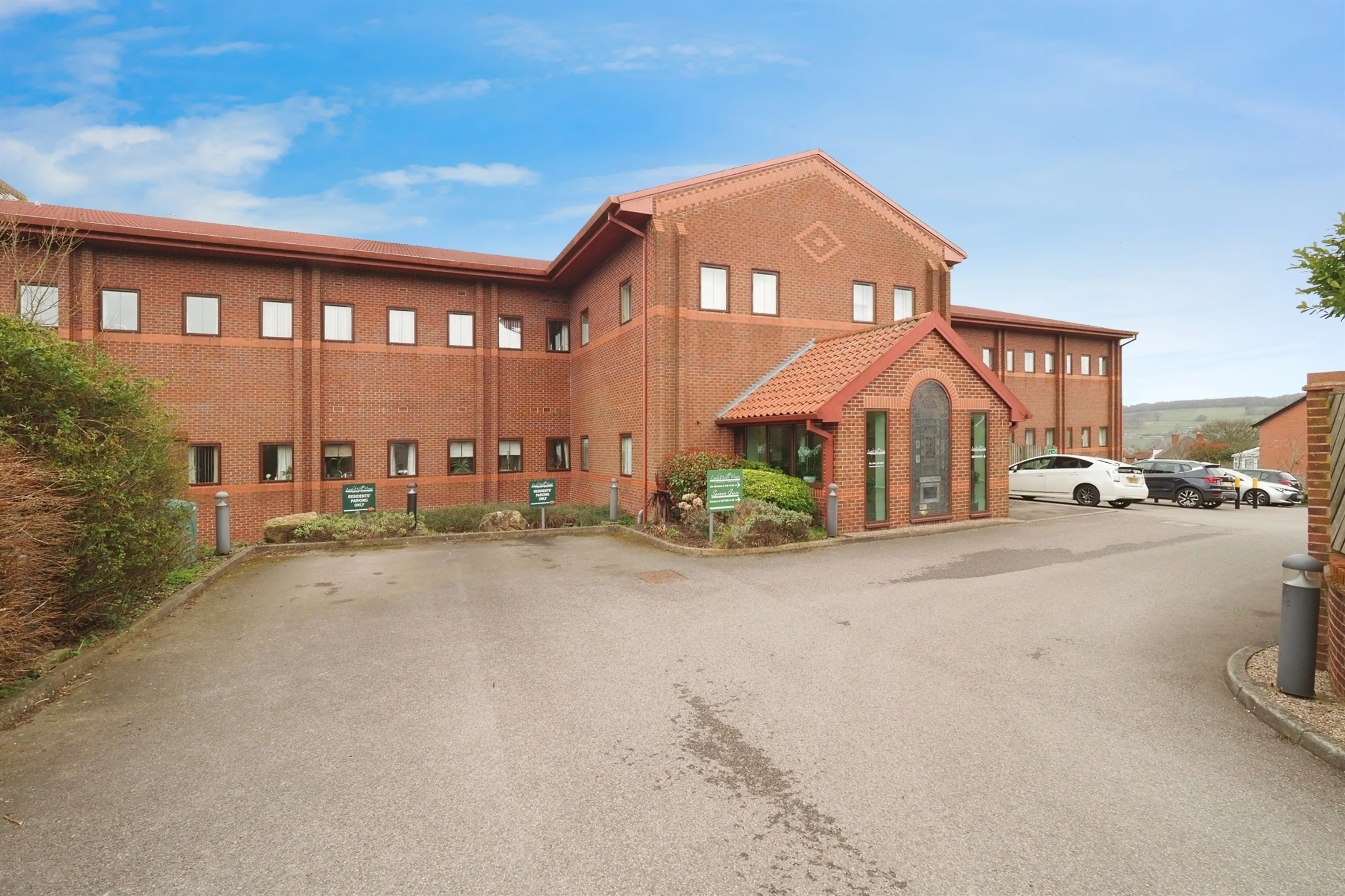 Property photo 0