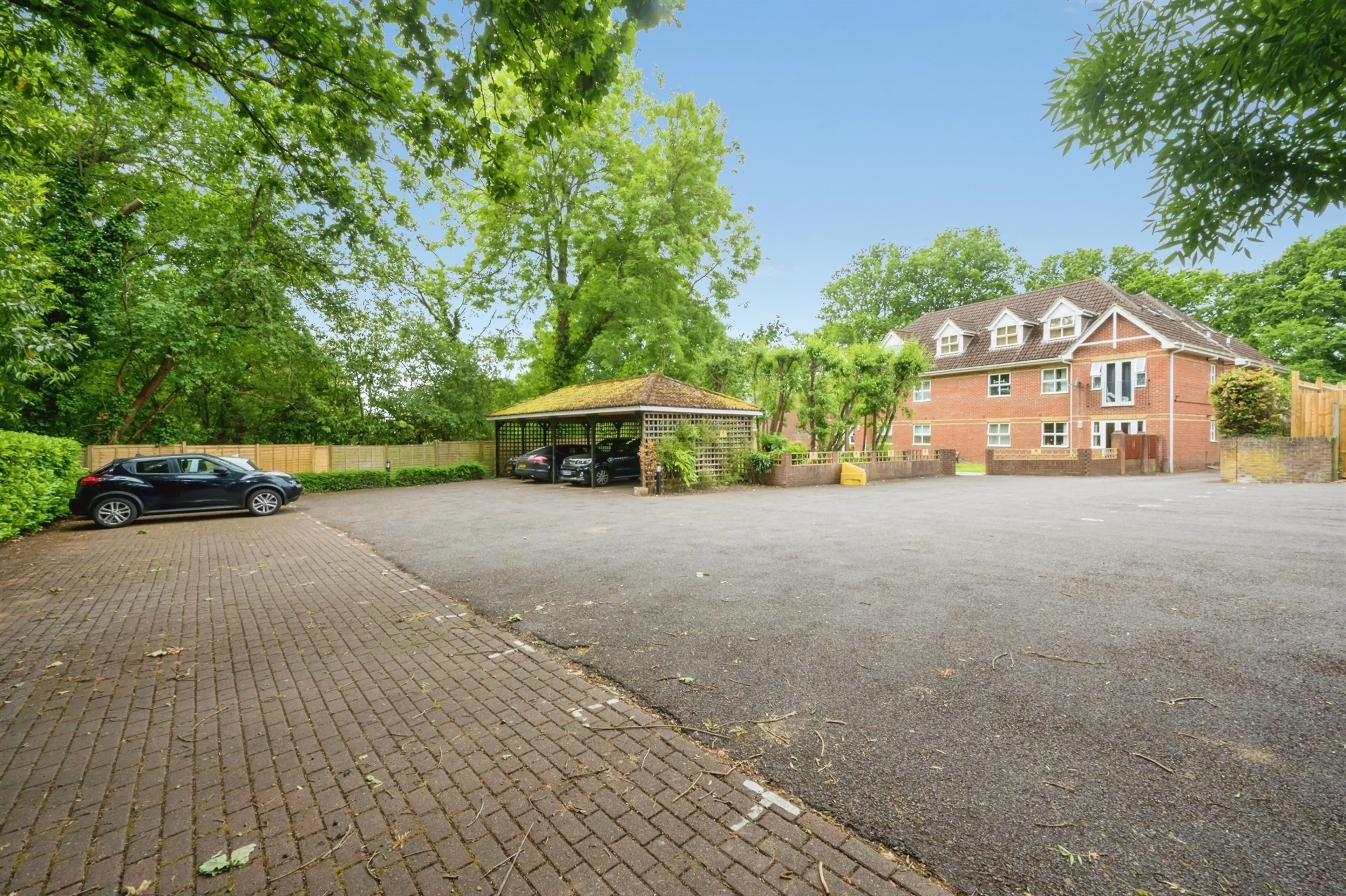 Property photo 8