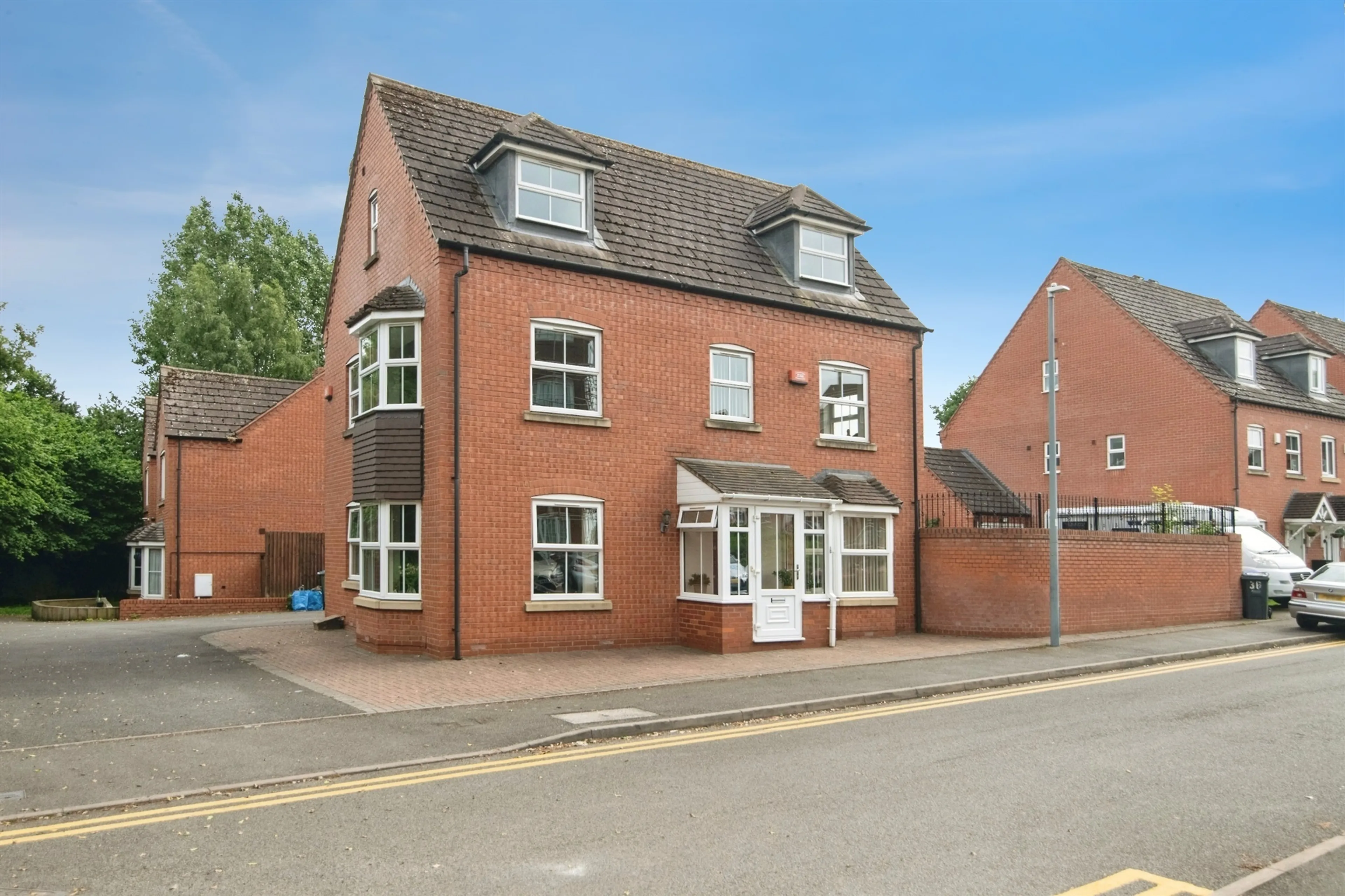 Property photo 0