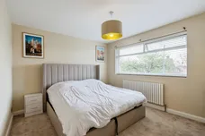 Brooklands Avenue, Leeds