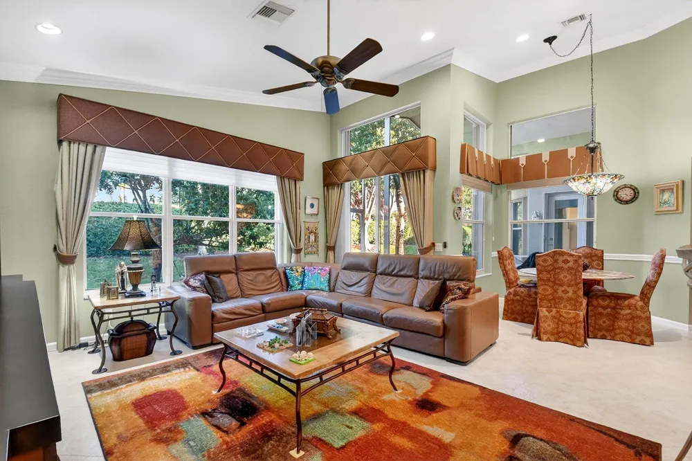 7615 Tarpon Cove Circle, Lake Worth Beach, FL 33467