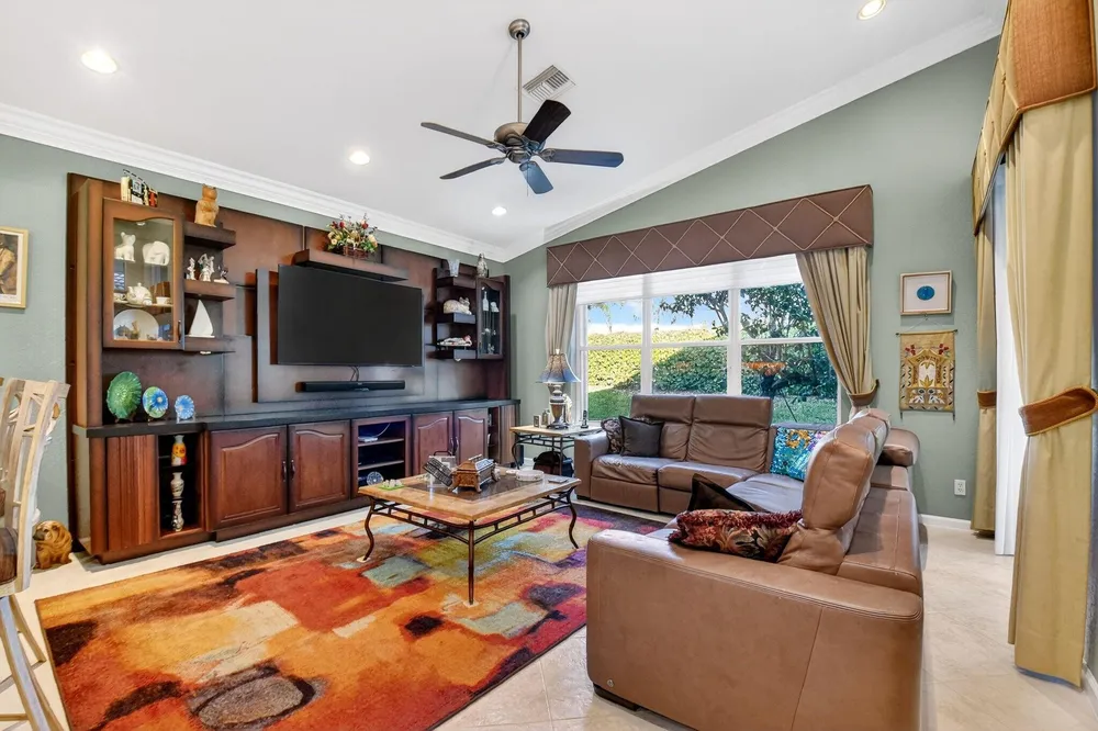 7615 Tarpon Cove Circle, Lake Worth Beach, FL 33467