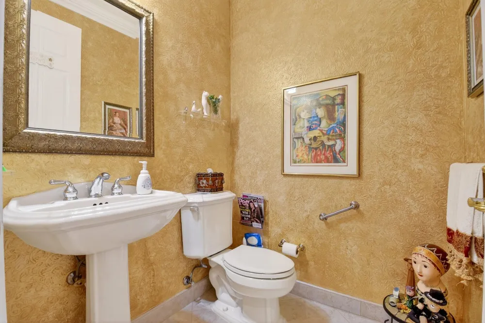 7615 Tarpon Cove Circle, Lake Worth Beach, FL 33467