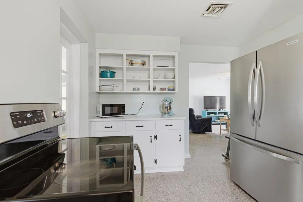 528 N A St, Lake Worth Beach, FL 33460