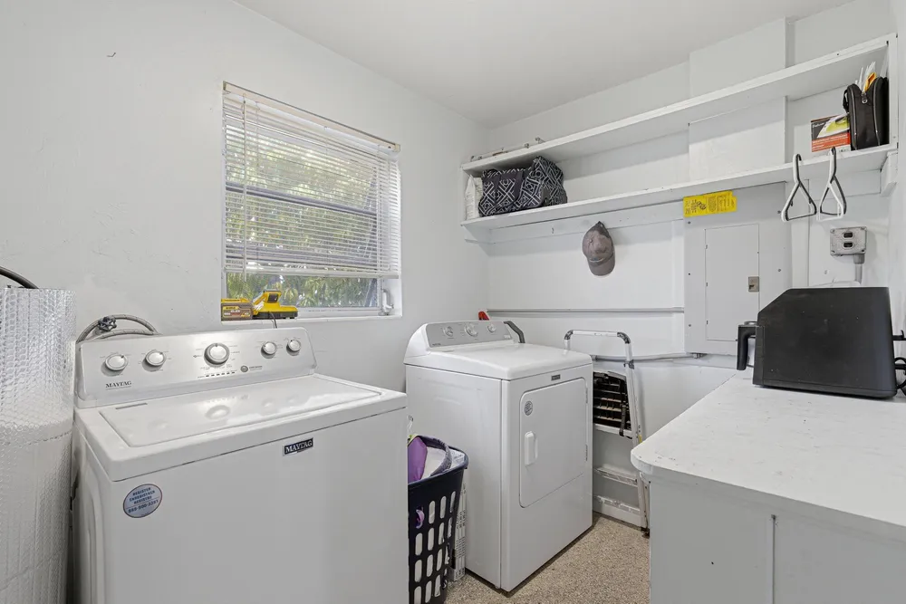 528 N A St, Lake Worth Beach, FL 33460