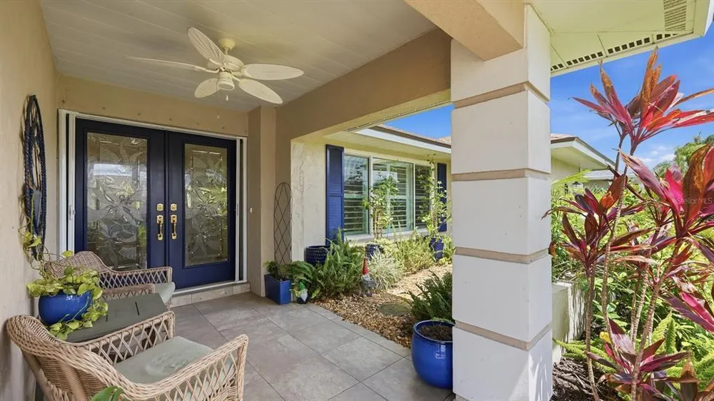 1929 Pebble Beach Ct, Venice, FL 34293