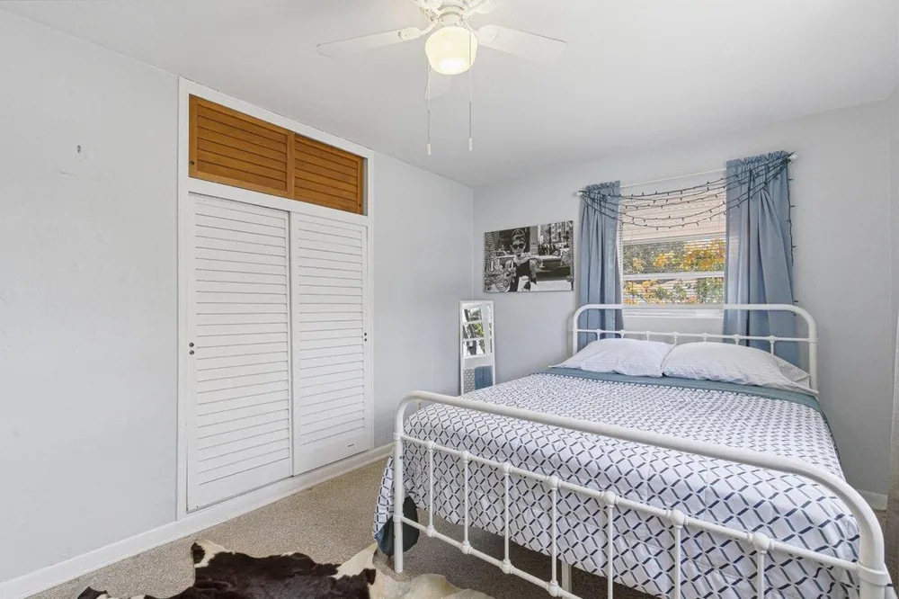 528 N A St, Lake Worth Beach, FL 33460