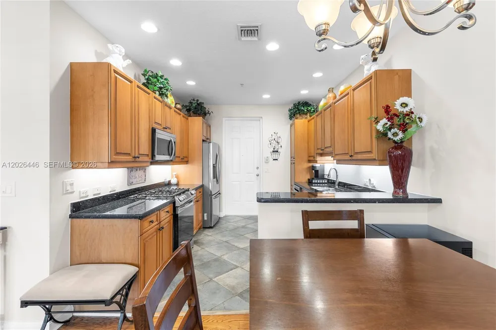 3020 NW 125th Ave, Sunrise, FL 33323