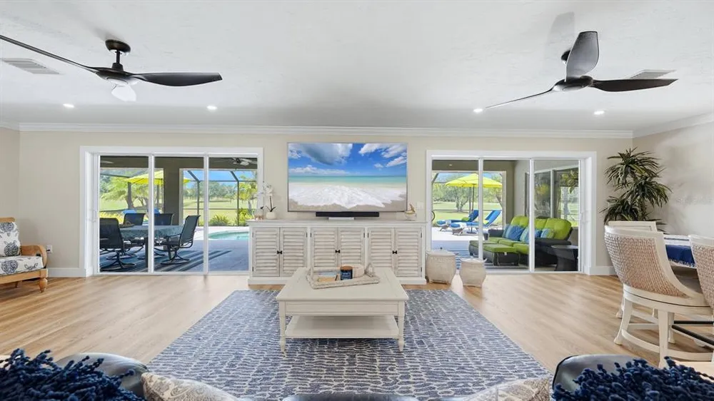 1929 Pebble Beach Ct, Venice, FL 34293