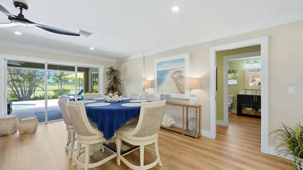 1929 Pebble Beach Ct, Venice, FL 34293