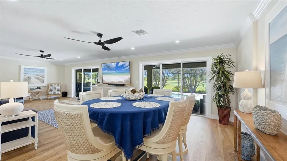 1929 Pebble Beach Ct, Venice, FL 34293