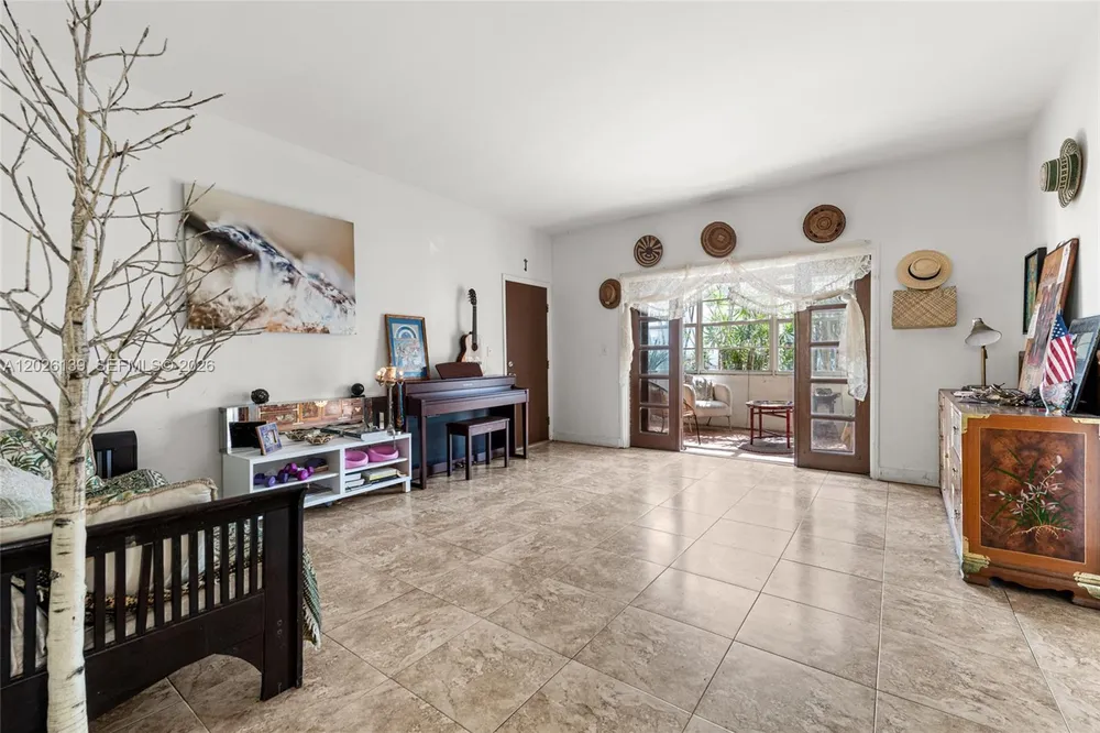1460 West Ave, Miami Beach, FL 33139