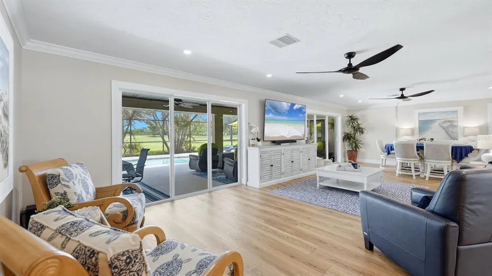 1929 Pebble Beach Ct, Venice, FL 34293