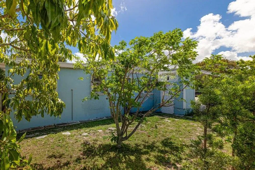 528 N A St, Lake Worth Beach, FL 33460