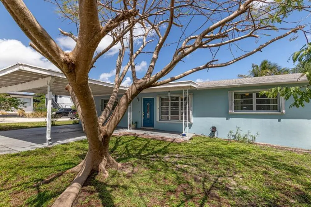 528 N A St, Lake Worth Beach, FL 33460
