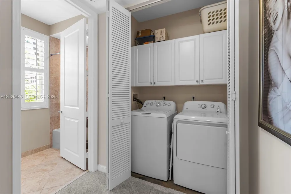 3020 NW 125th Ave, Sunrise, FL 33323