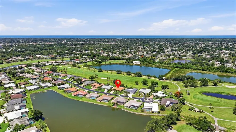 1929 Pebble Beach Ct, Venice, FL 34293