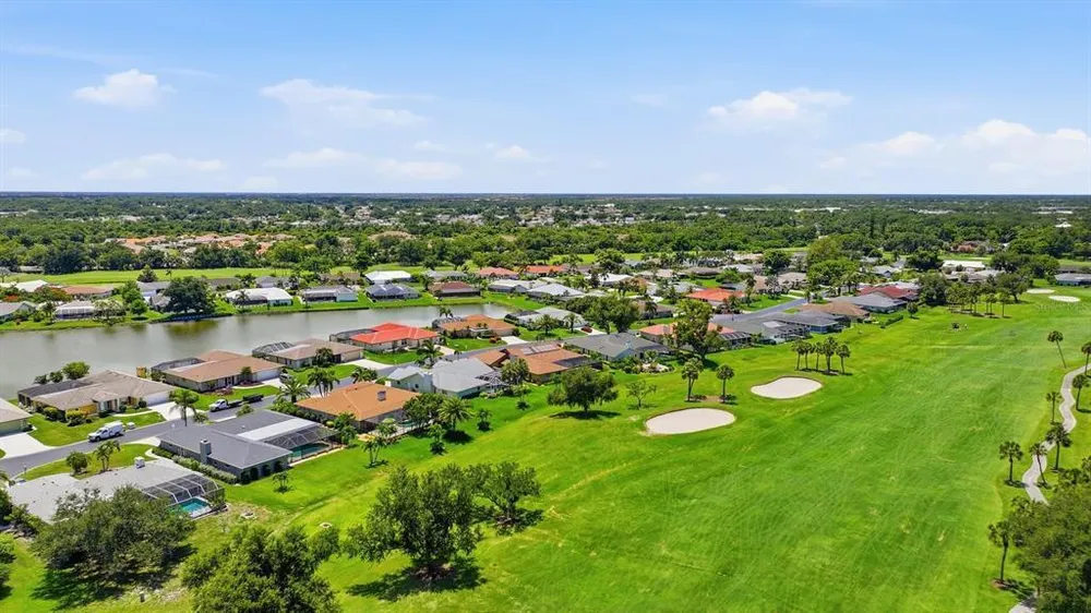 1929 Pebble Beach Ct, Venice, FL 34293