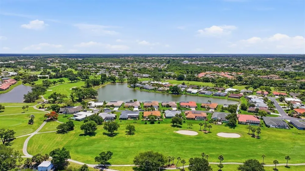 1929 Pebble Beach Ct, Venice, FL 34293