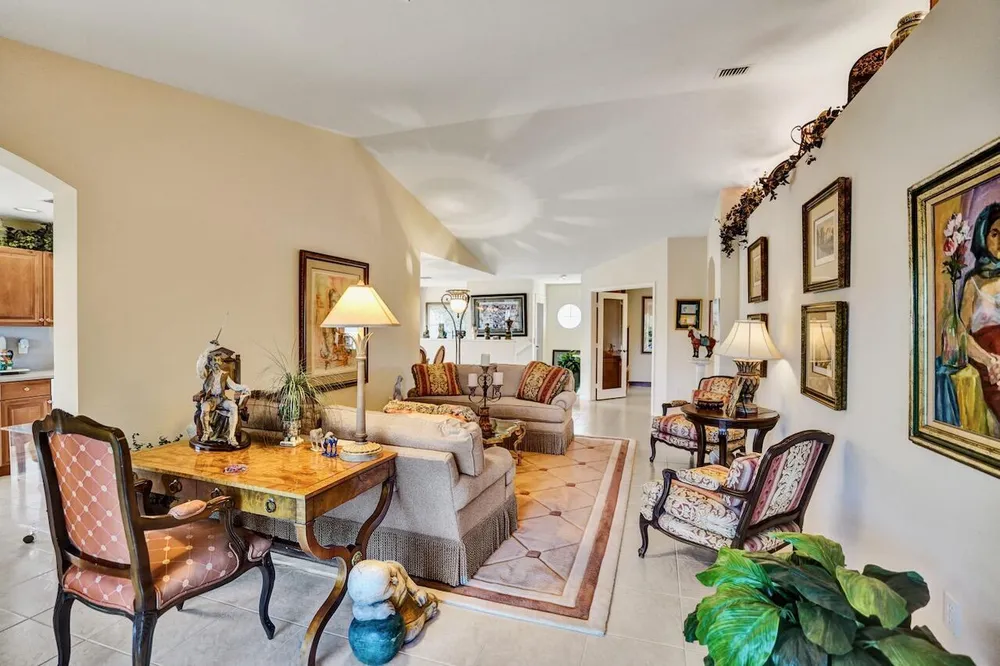 12434 Crystal Pointe Dr, Boynton Beach, FL 33437