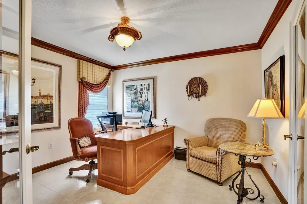 12434 Crystal Pointe Dr, Boynton Beach, FL 33437