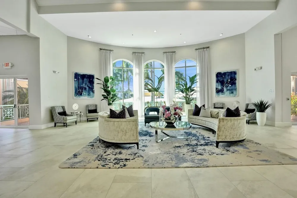 12434 Crystal Pointe Dr, Boynton Beach, FL 33437