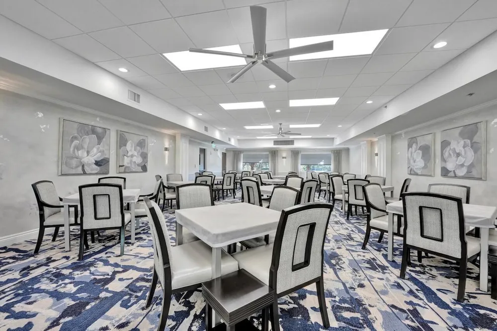 12434 Crystal Pointe Dr, Boynton Beach, FL 33437
