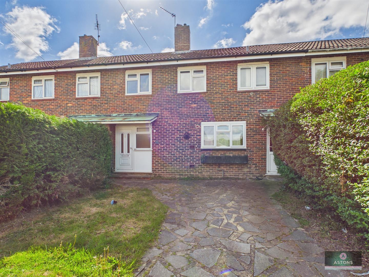 Honeysuckle Lane, Langley Green Image 2