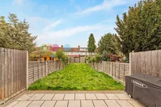 Earlswood Avenue, THORNTON HEATH