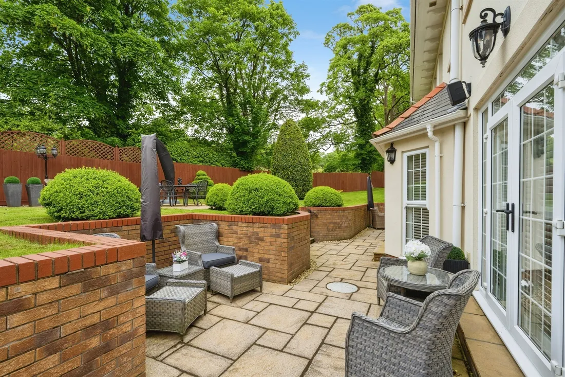 Property photo 31