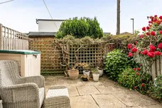 Lavender Hill, Enfield