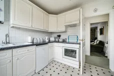Lavender Hill, Enfield