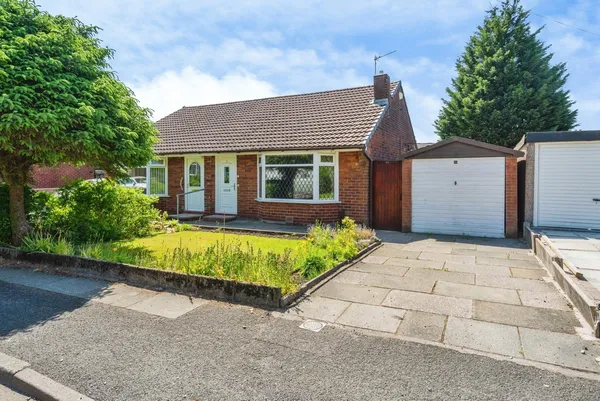 Withins Drive, Bolton, Greater Manche...