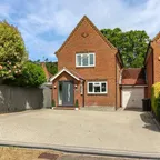 Stewart Close, Abbots Langley, WD5