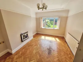 Hillcrest Drive, Greasby, Wirral thumb 3