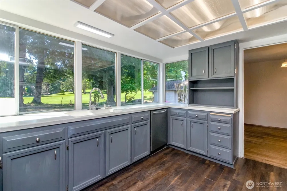 14823 SE 172nd Pl, Renton, WA 98058