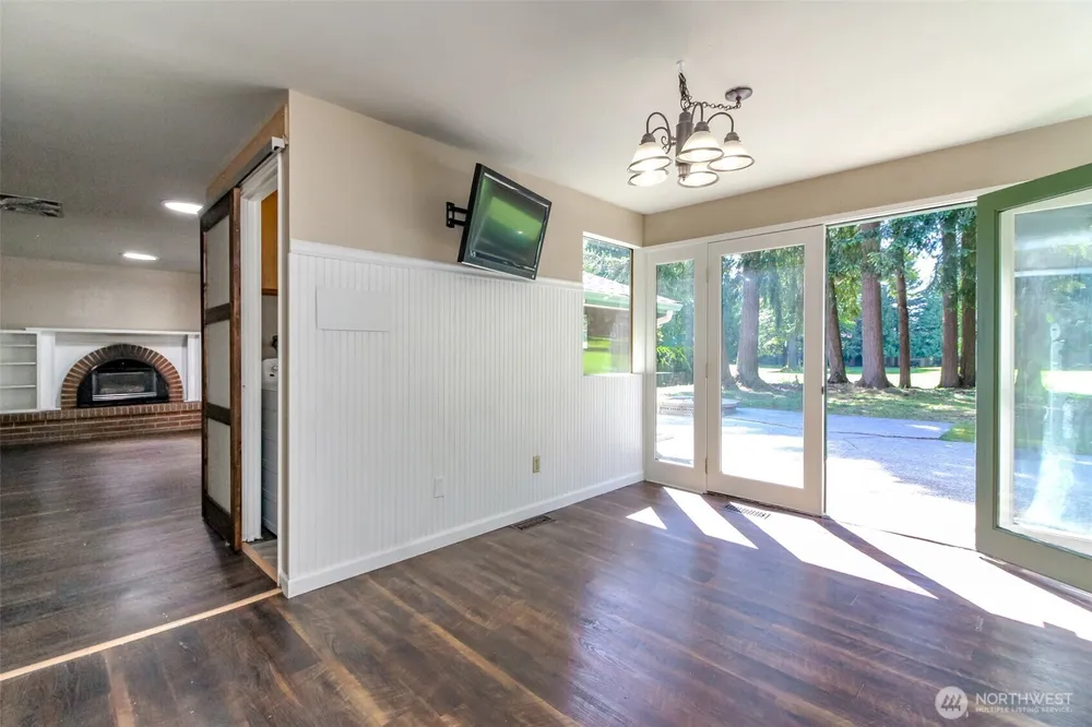 14823 SE 172nd Pl, Renton, WA 98058