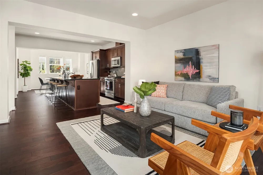 3280 SW Graham St, Seattle, WA 98126