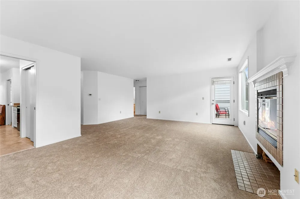 22215 SE 42nd Ln, Issaquah, WA 98029