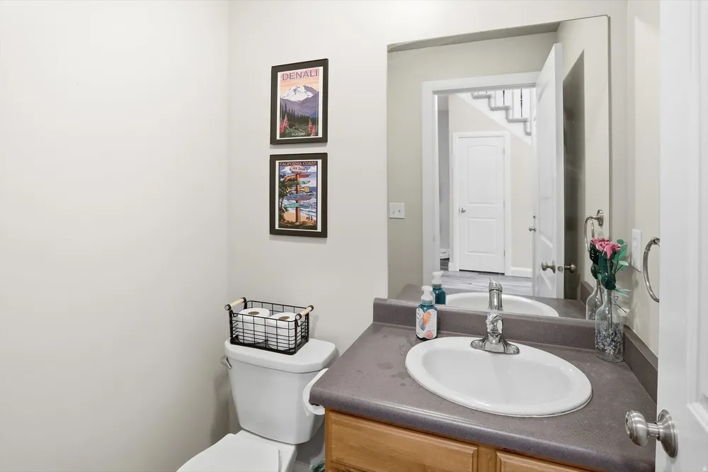 318 E 2275 N, North Ogden, UT 84414