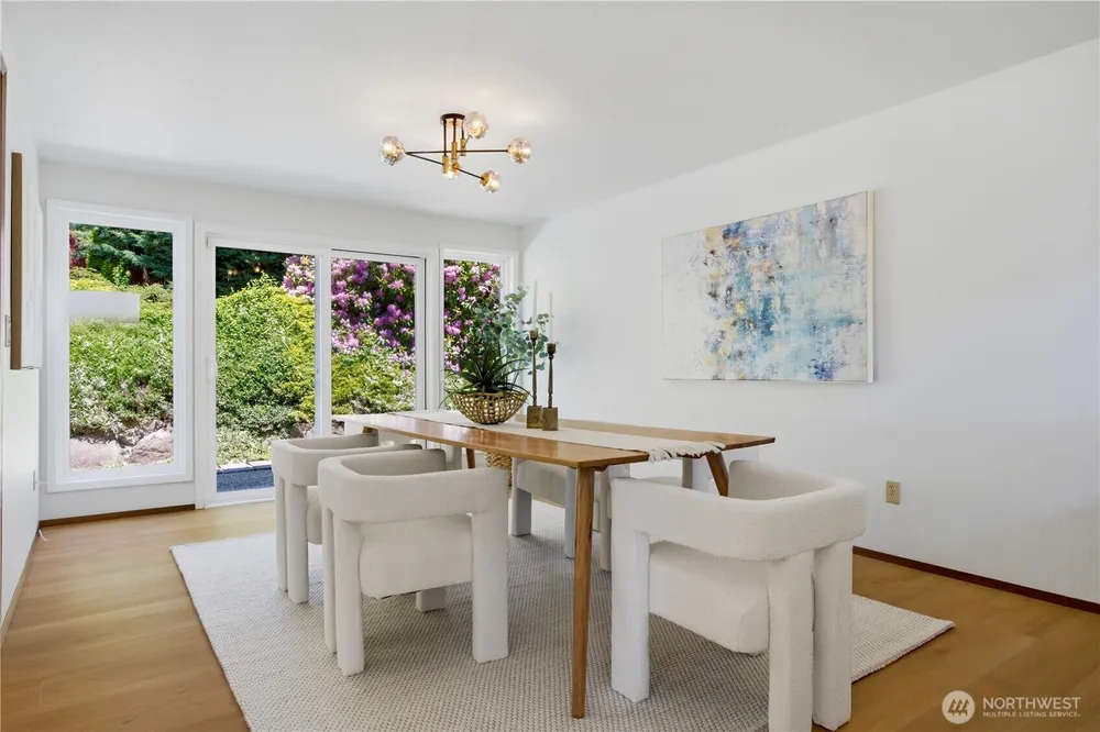 6004 140th Ave SE, Bellevue, WA 98006