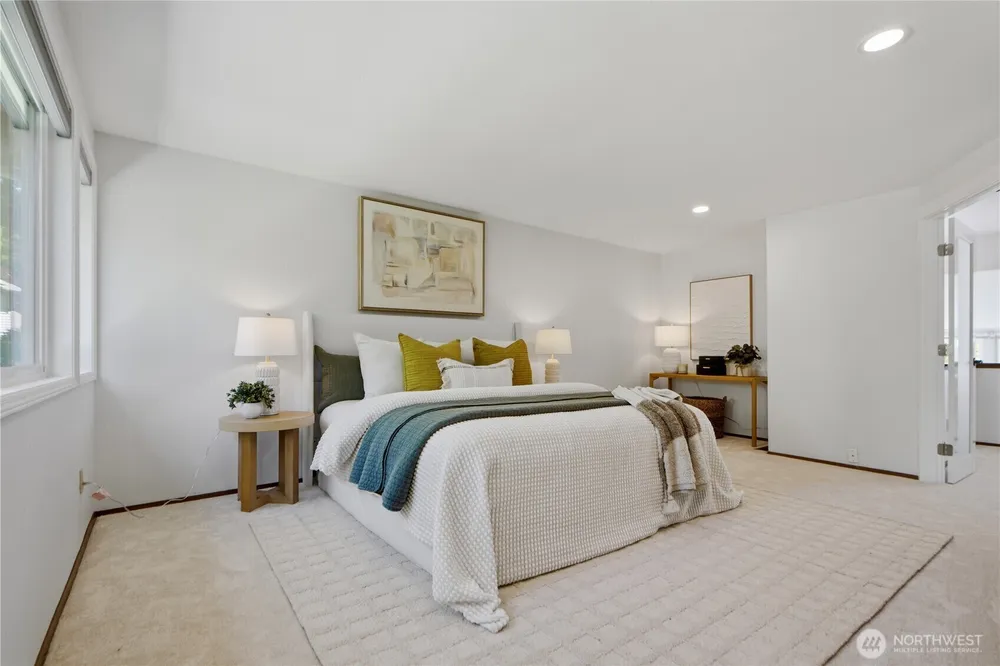 6004 140th Ave SE, Bellevue, WA 98006