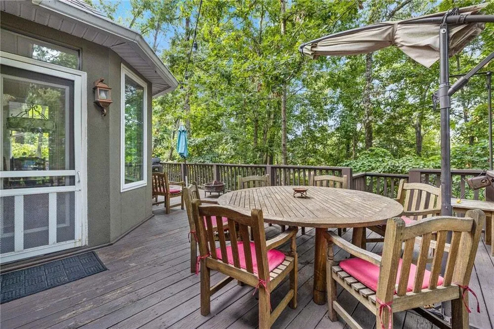 2017 NW Desoto Dr, Bentonville, AR 72712