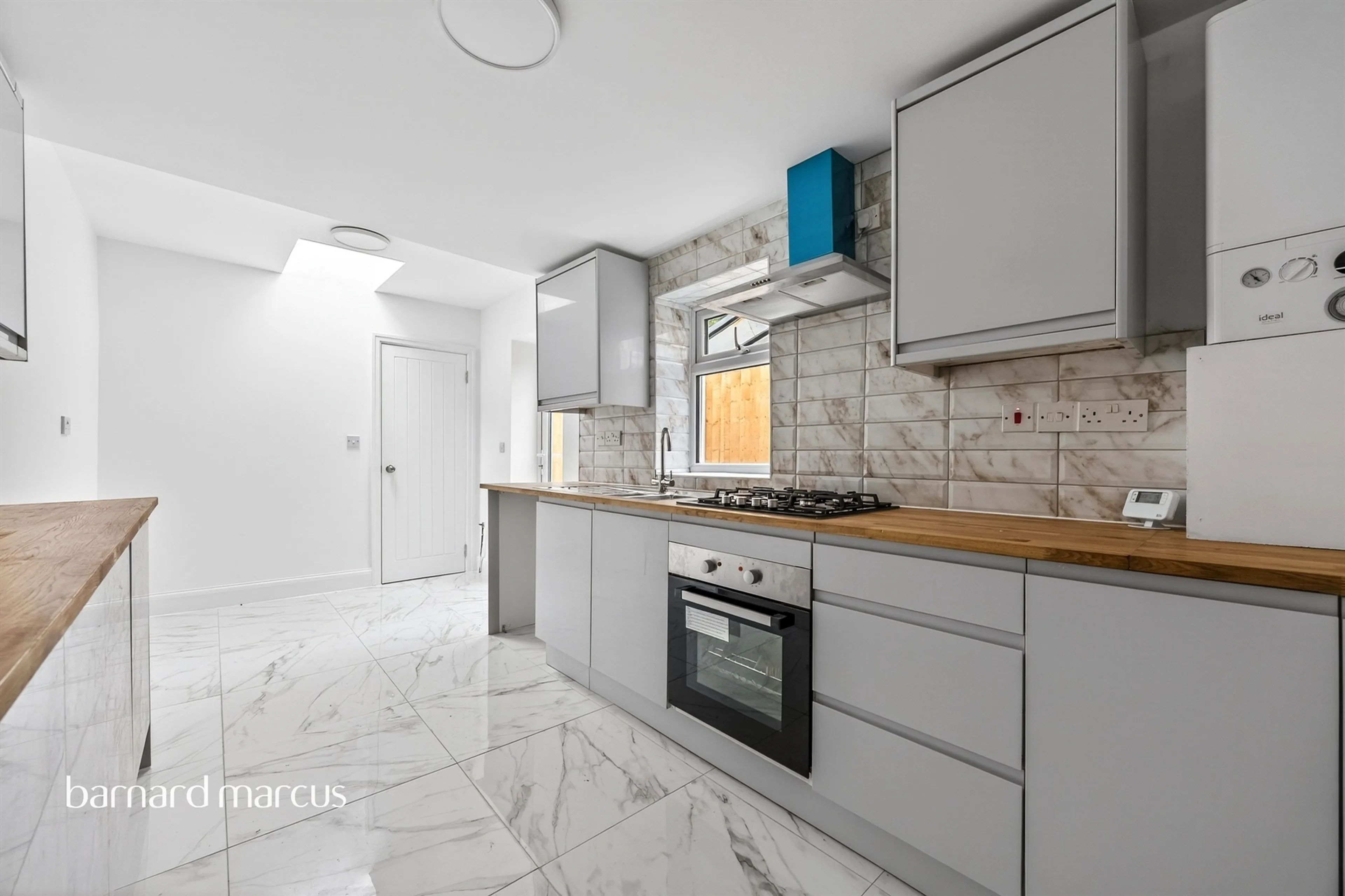 Property at Dennett Road, Croydon