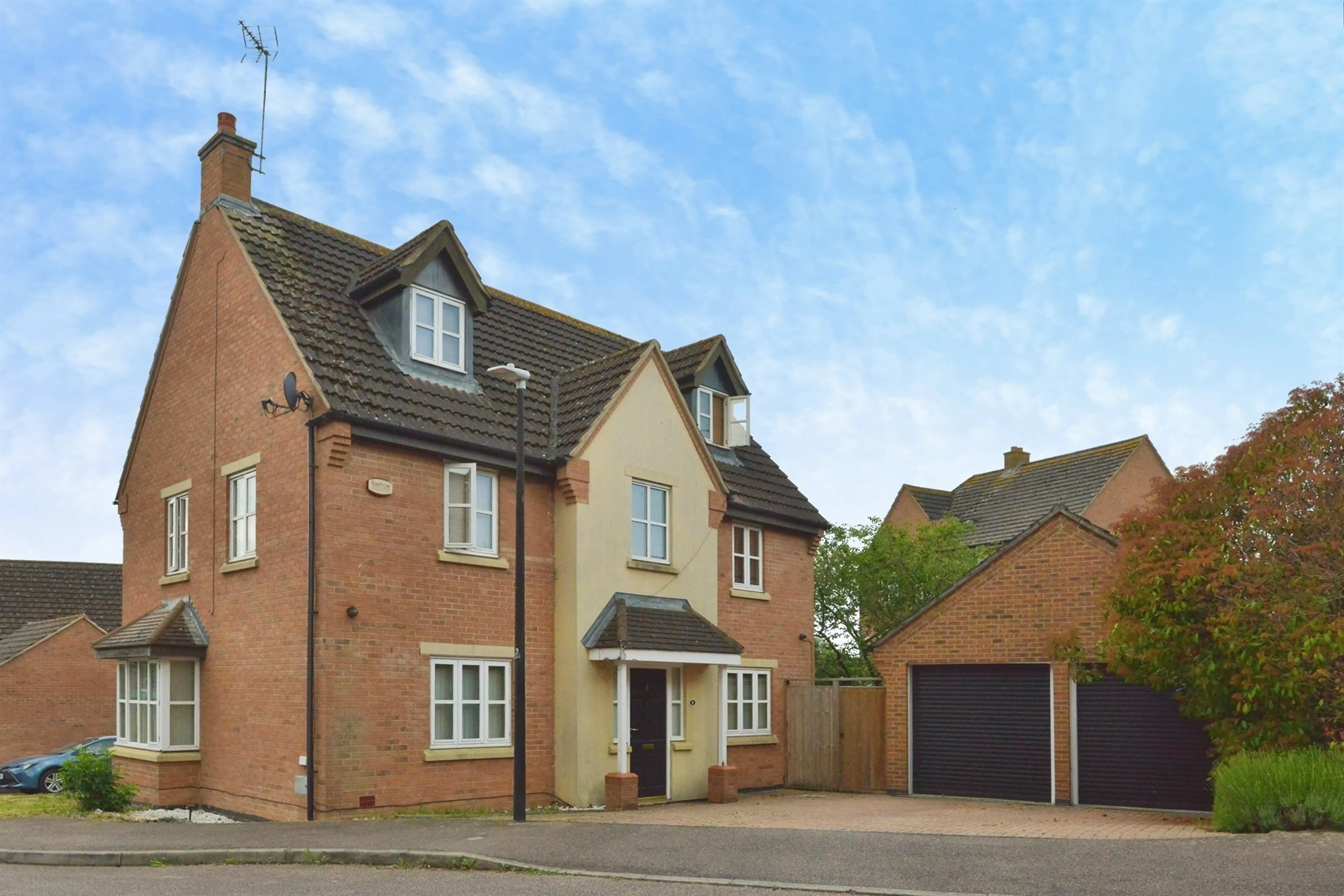 Property photo 1