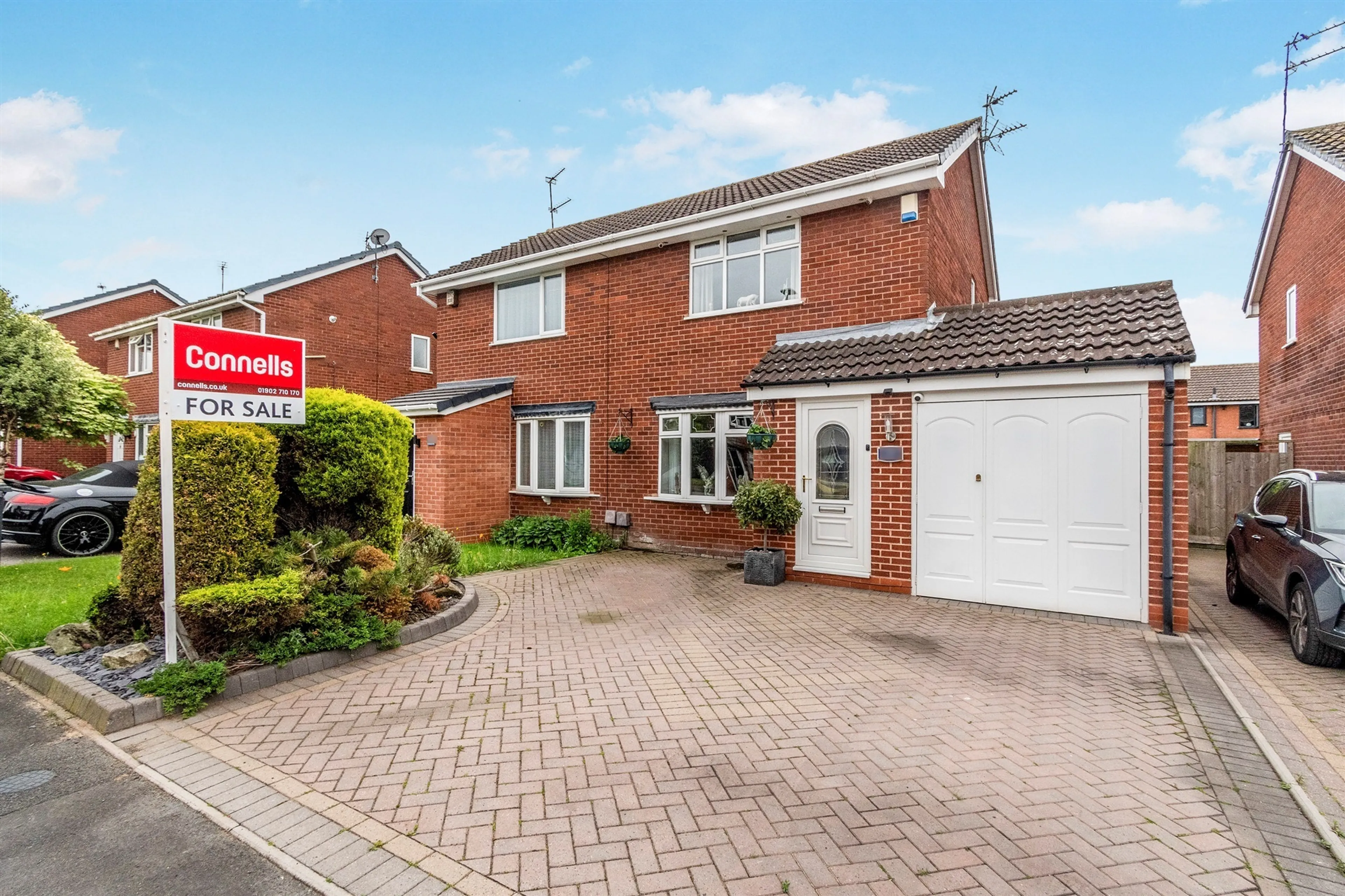 Property photo 0